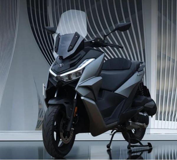 Fora Motor